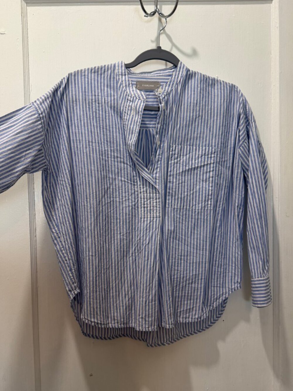 3/4 Length Everlane Shirt
